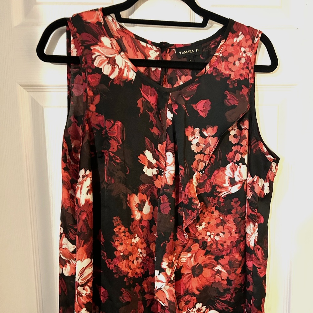 Tamara H. Sleeveless Red and Black Blouse Ruffled Detail Size L